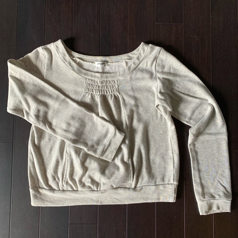 [omgirl] sparkly sweatshirt